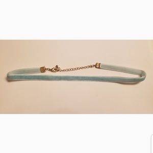 Blue velvet choker